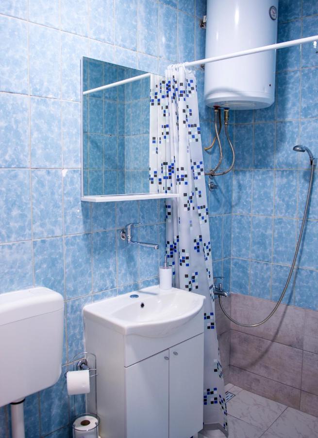 Cozy Corner Near Old Town Apartment Mostar Bagian luar foto