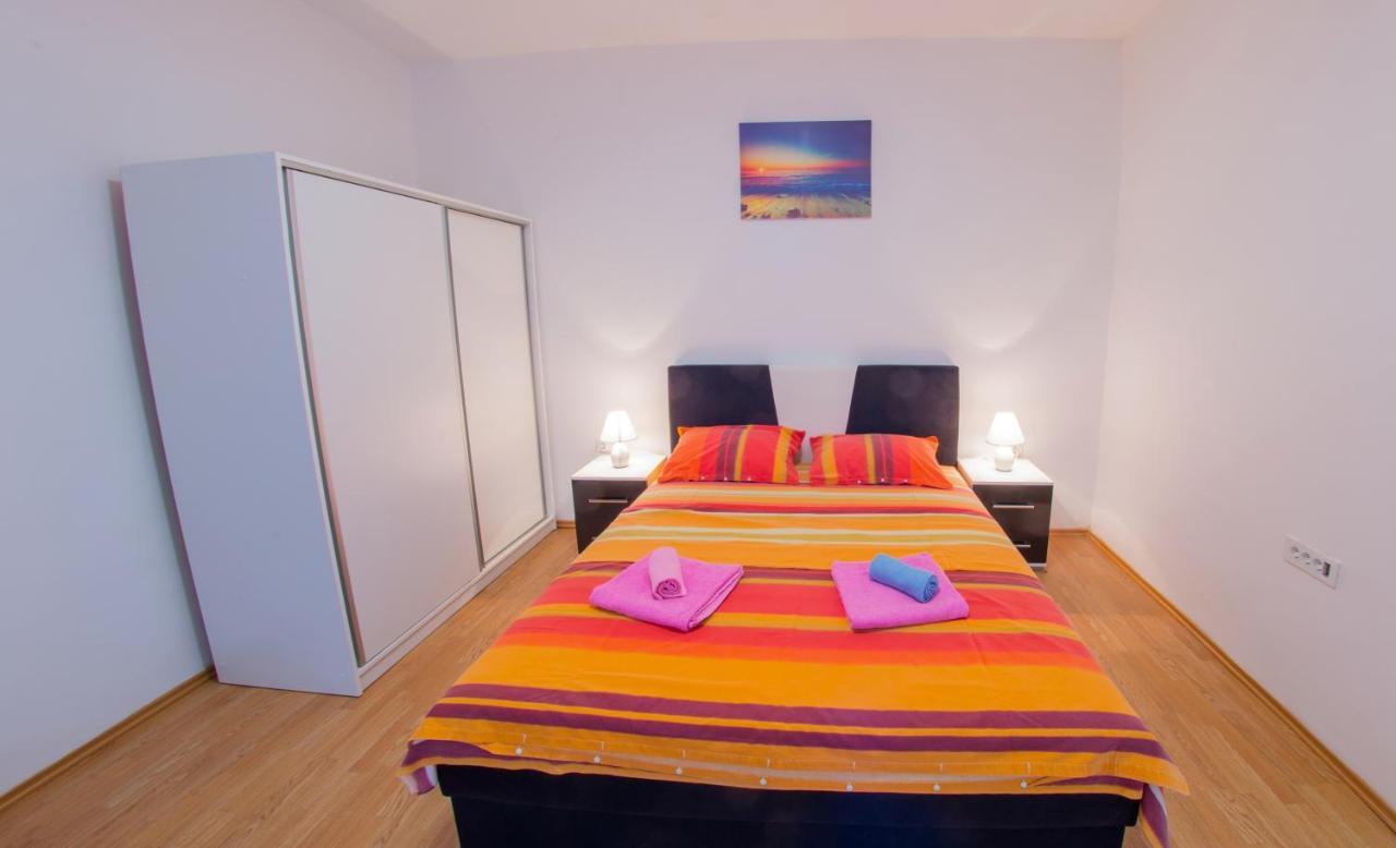 Cozy Corner Near Old Town Apartment Mostar Bagian luar foto