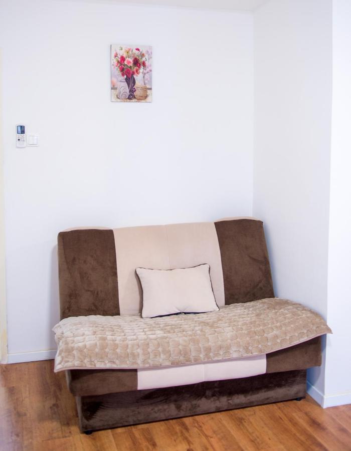 Cozy Corner Near Old Town Apartment Mostar Bagian luar foto