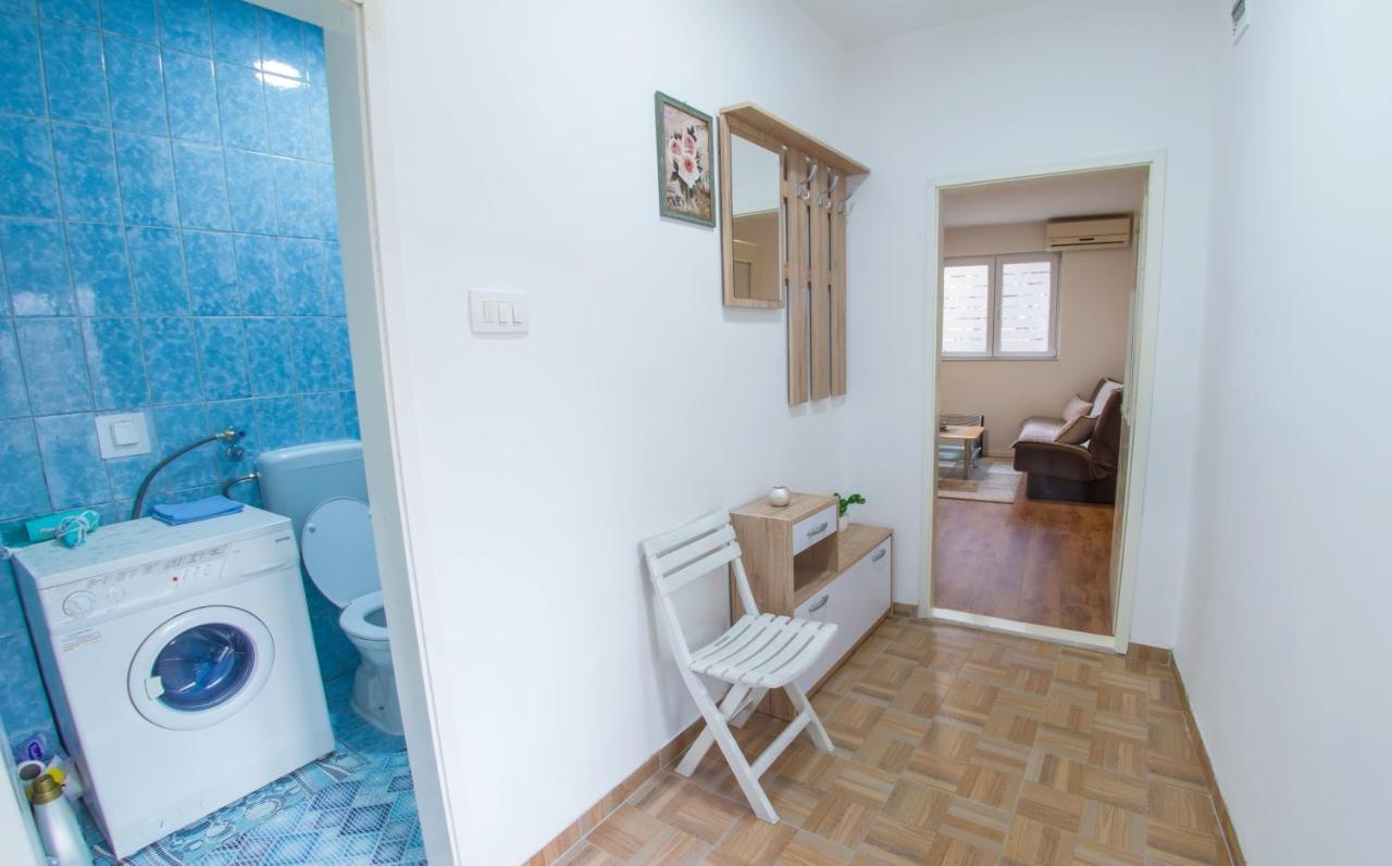 Cozy Corner Near Old Town Apartment Mostar Bagian luar foto